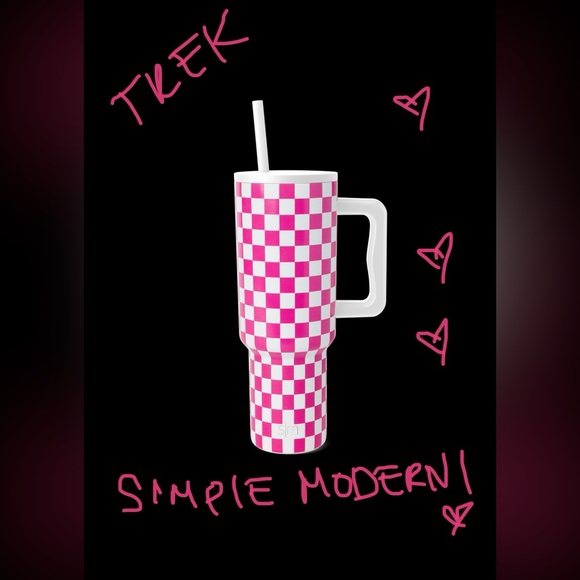 Simple Modern TREK 40oz Tumbler in Bubblegum Checkmate 😍 New 🆕 & Never Used 😍 - Picture 6 of 17
